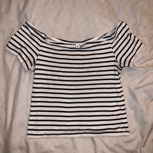 Black and white striped croptop
